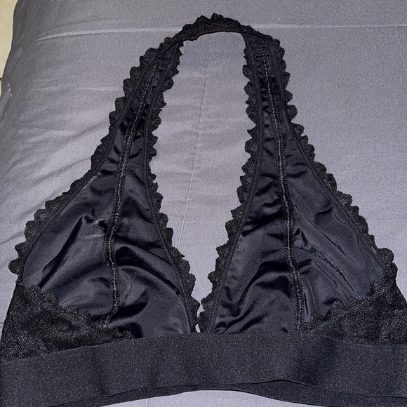 PINK Bralettes - Picture 3 of 7